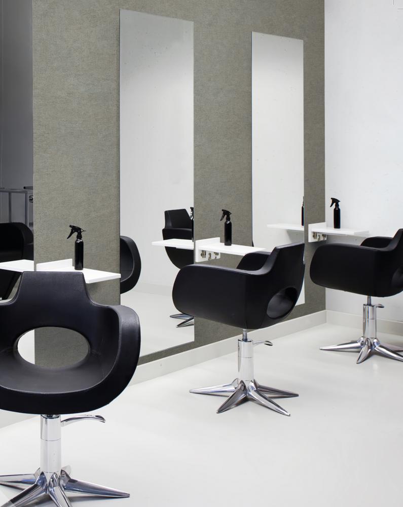 Marburg Solid Contract-Newton 33510